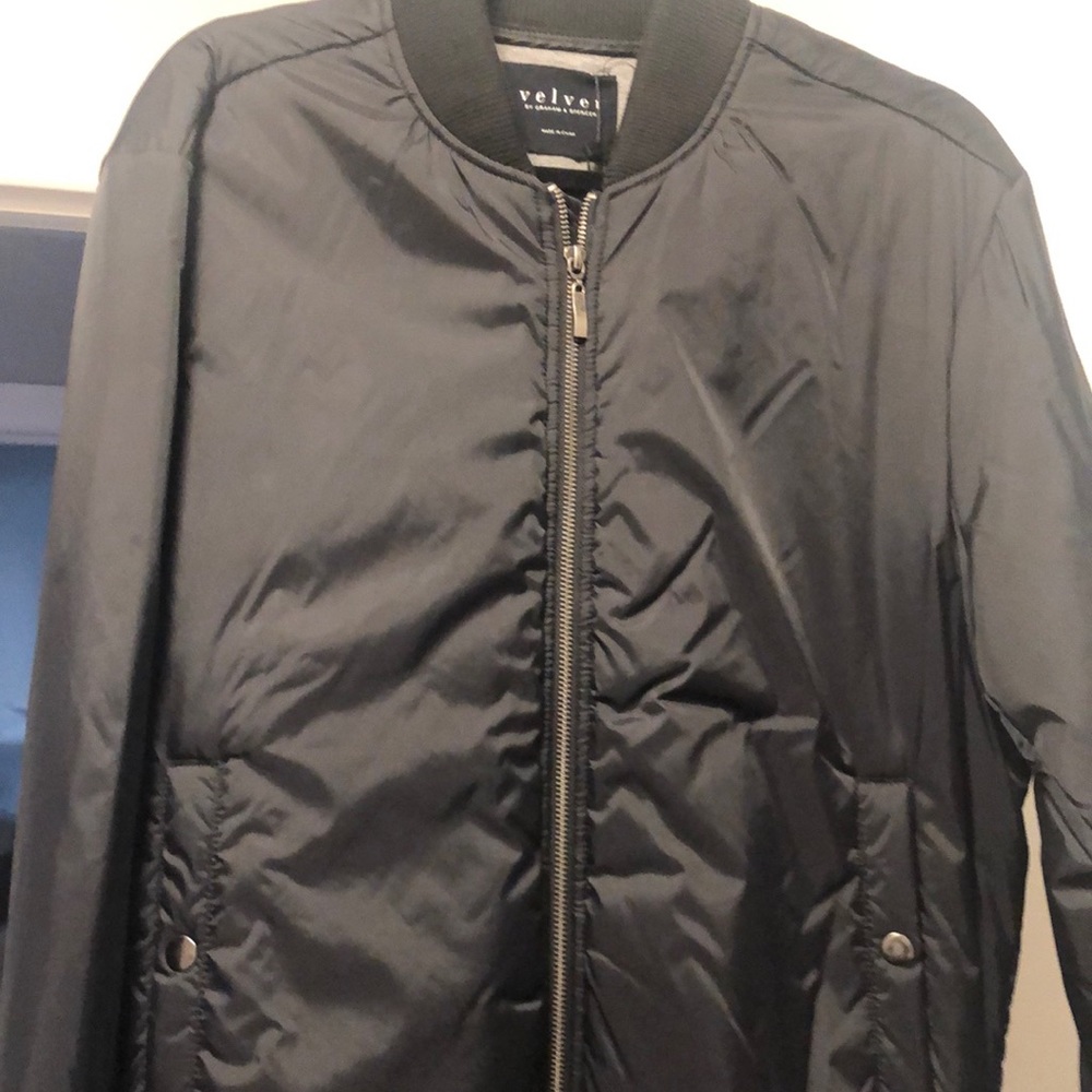Velvet Men’s windbreaker size S new with tags